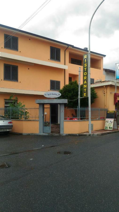 B&B Madau Samugheo Luaran gambar